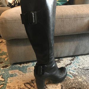 Beautifully made black leather heeled boots